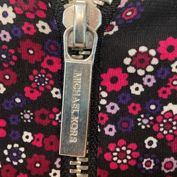 MICHAEL Michael Kors Floral Paisley Print
Cascade Dress size medium - Picture 8 of 9